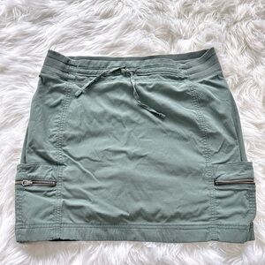 Athleta skirt size small